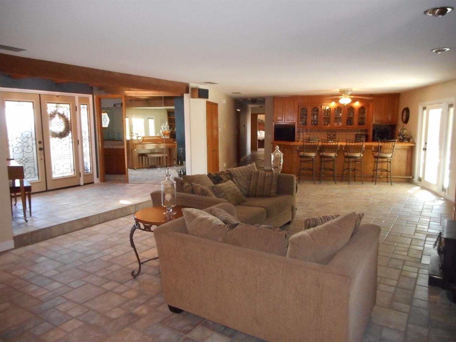 Undisclosed, Apple Valley, CA 92307 photo 6