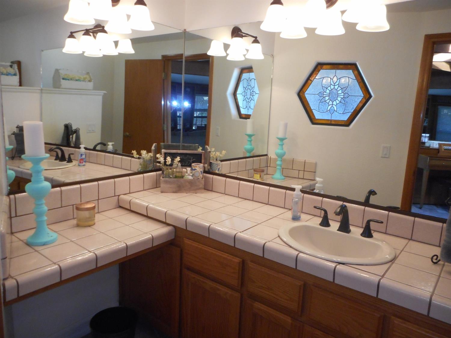 Undisclosed, Apple Valley, CA 92307 photo 24
