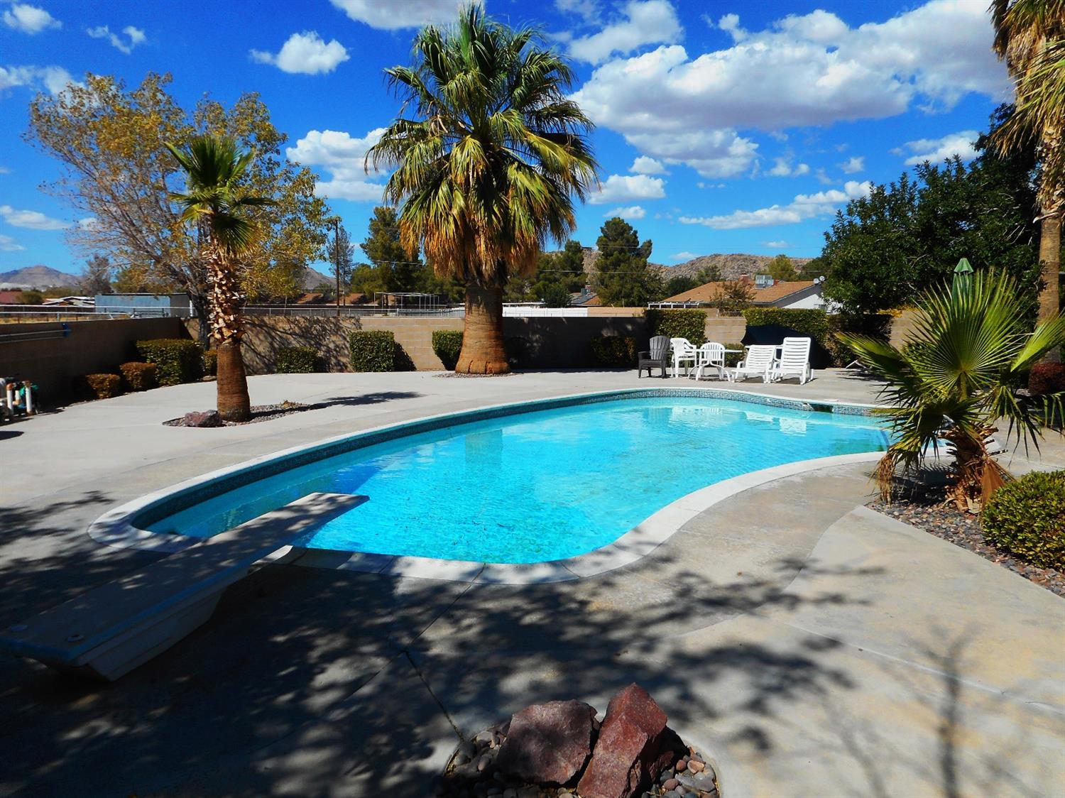 Undisclosed, Apple Valley, CA 92307 photo 4