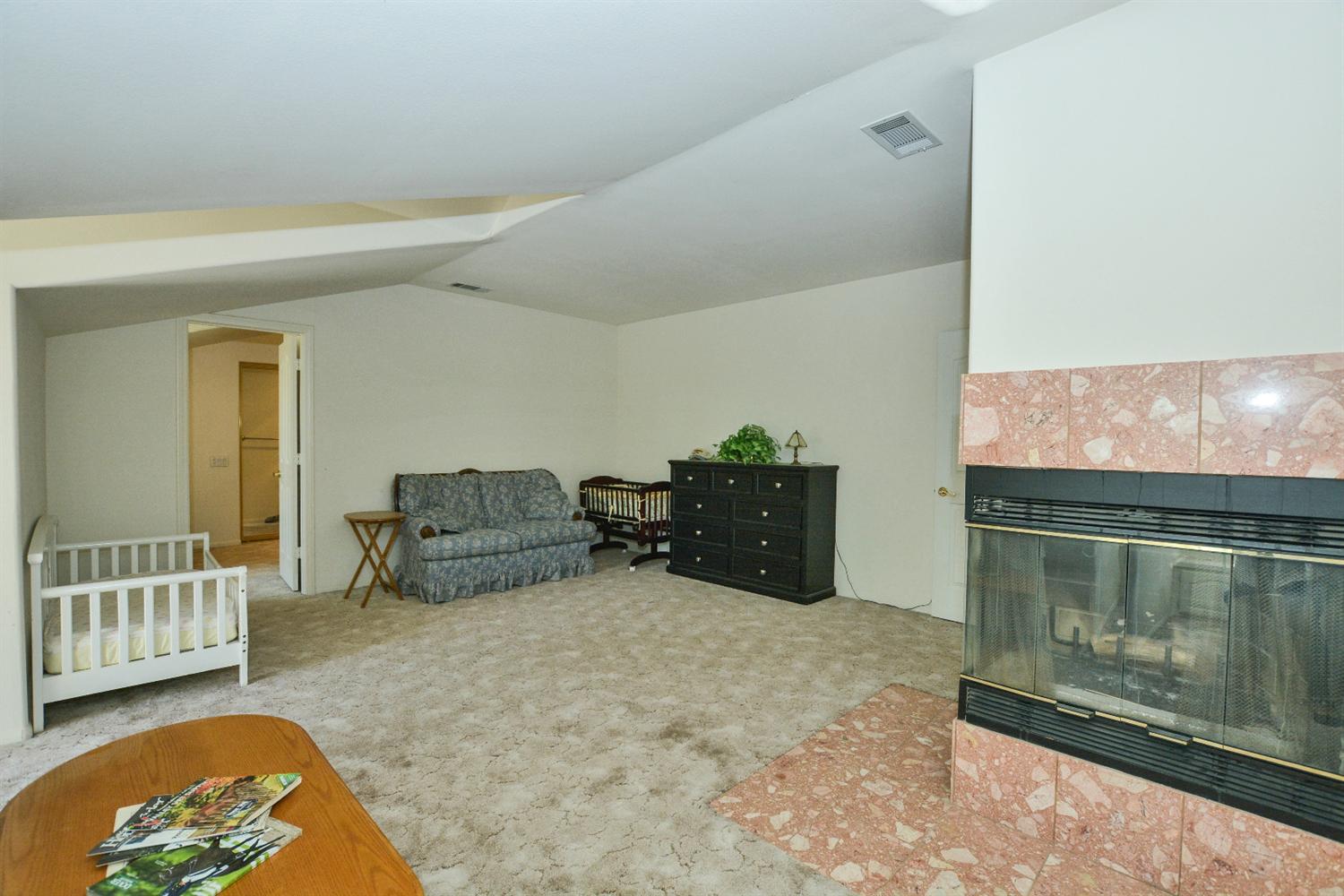 10601 Riverview Ave, Hesperia, CA 92345 photo 31