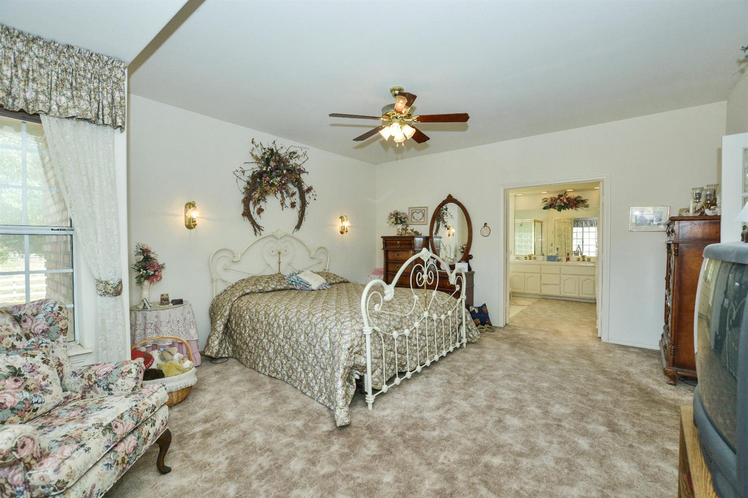 10601 Riverview Ave, Hesperia, CA 92345 photo 14