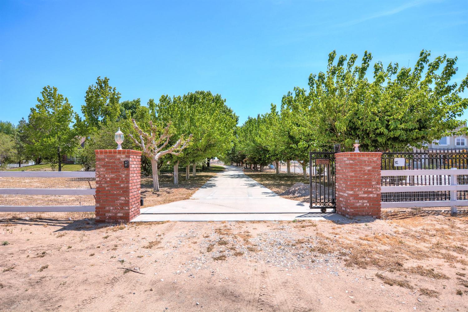 10601 Riverview Ave, Hesperia, CA 92345 photo 49