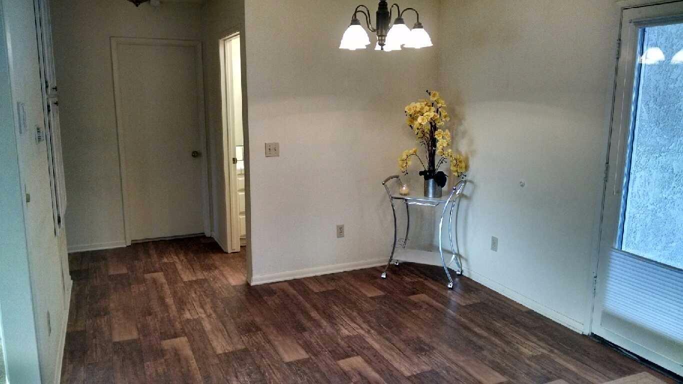15201 Ramona Rd, Apple Valley, CA 92307 photo 6