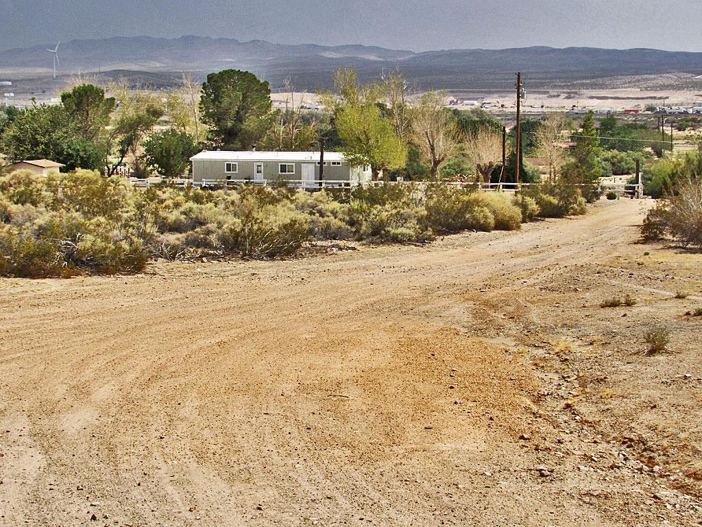 Undisclosed, Barstow, CA 92311 photo 1