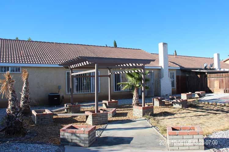 10814 Villa St, Adelanto, CA 92301 photo 11