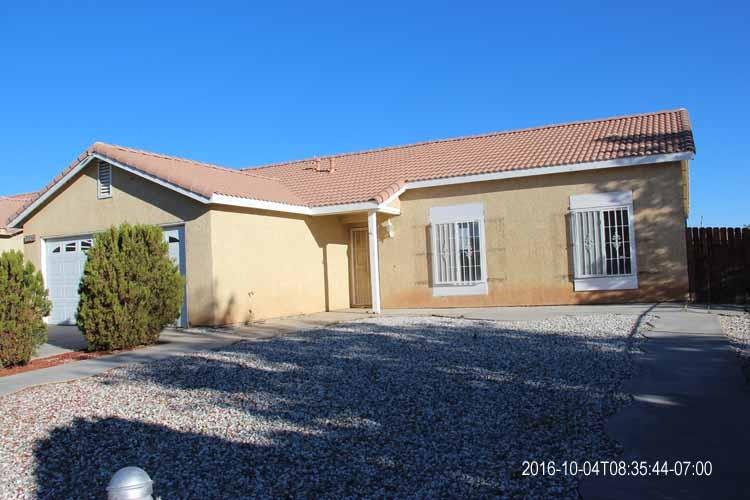 10814 Villa St, Adelanto, CA 92301 photo 1