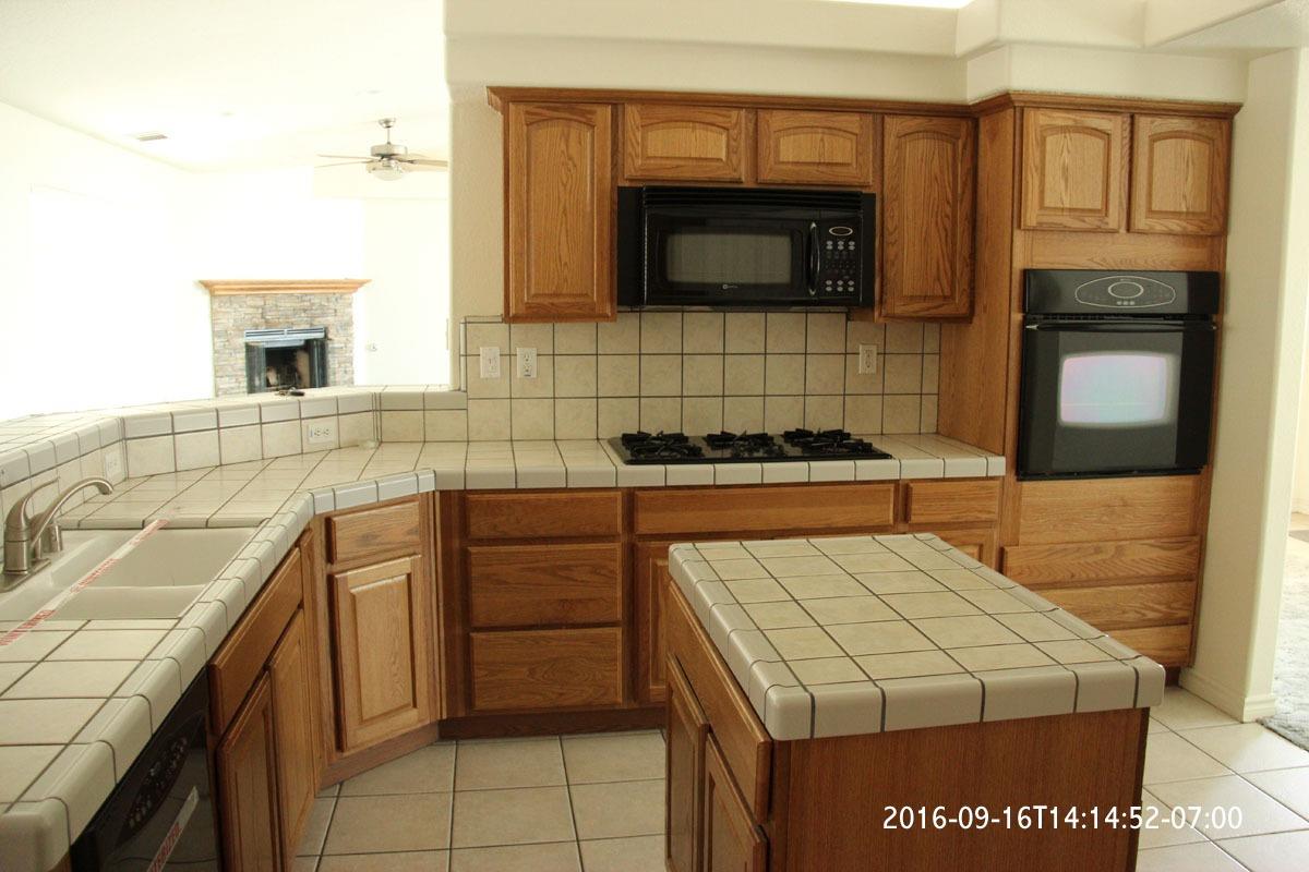 14343 Apple Valley Rd, Apple Valley, CA 92307 photo 3