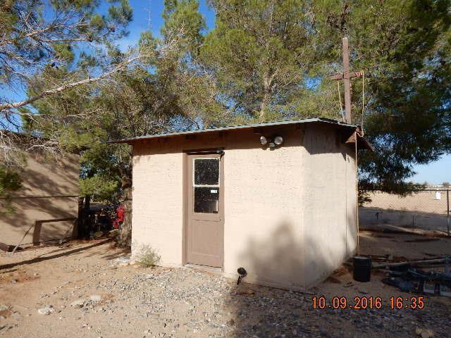 36791 Hidden River Rd, Hinkley, CA 92347 photo 10