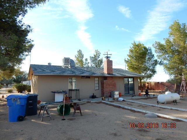 36791 Hidden River Rd, Hinkley, CA 92347 photo 8