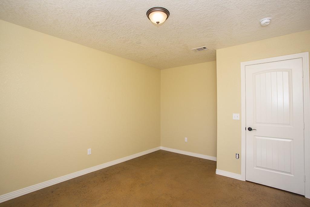 18449 Willow St, Hesperia, CA 92345 photo 30