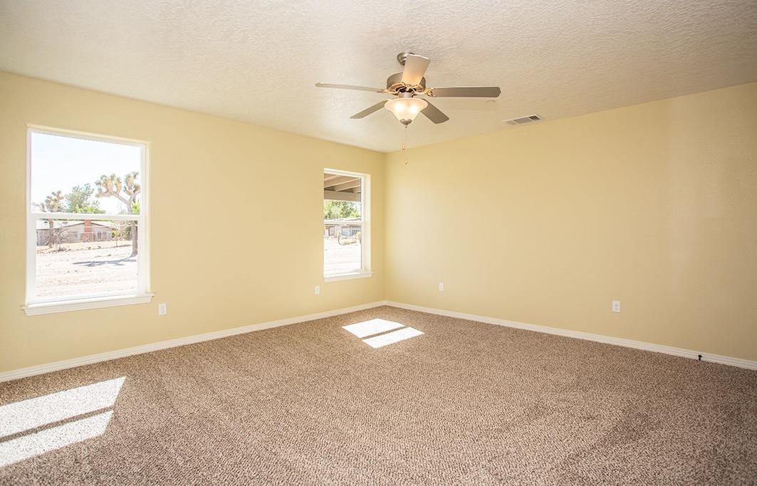 18449 Willow St, Hesperia, CA 92345 photo 21