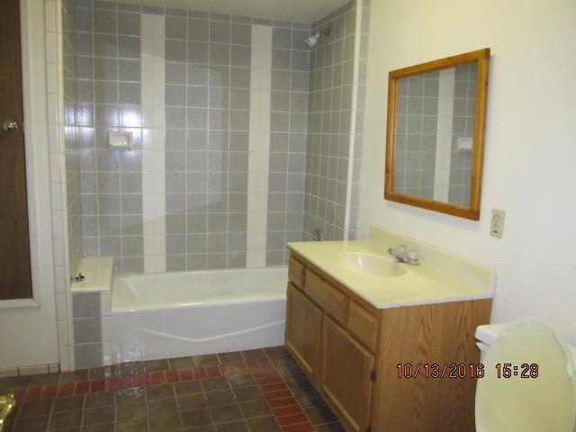 17061 Catalpa St, Hesperia, CA 92345 photo 29