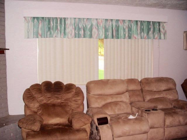 17735 Linden St, Hesperia, CA 92345 photo 8