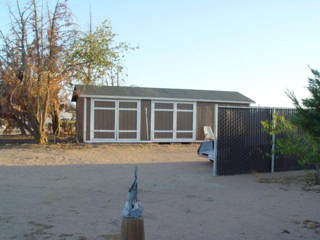 17735 Linden St, Hesperia, CA 92345 photo 22