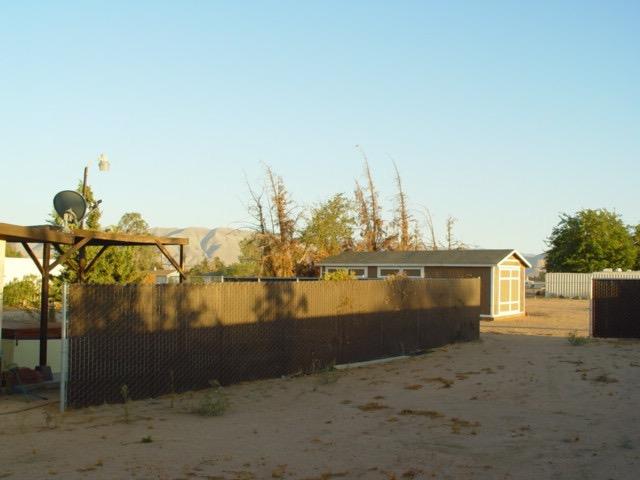 17735 Linden St, Hesperia, CA 92345 photo 21