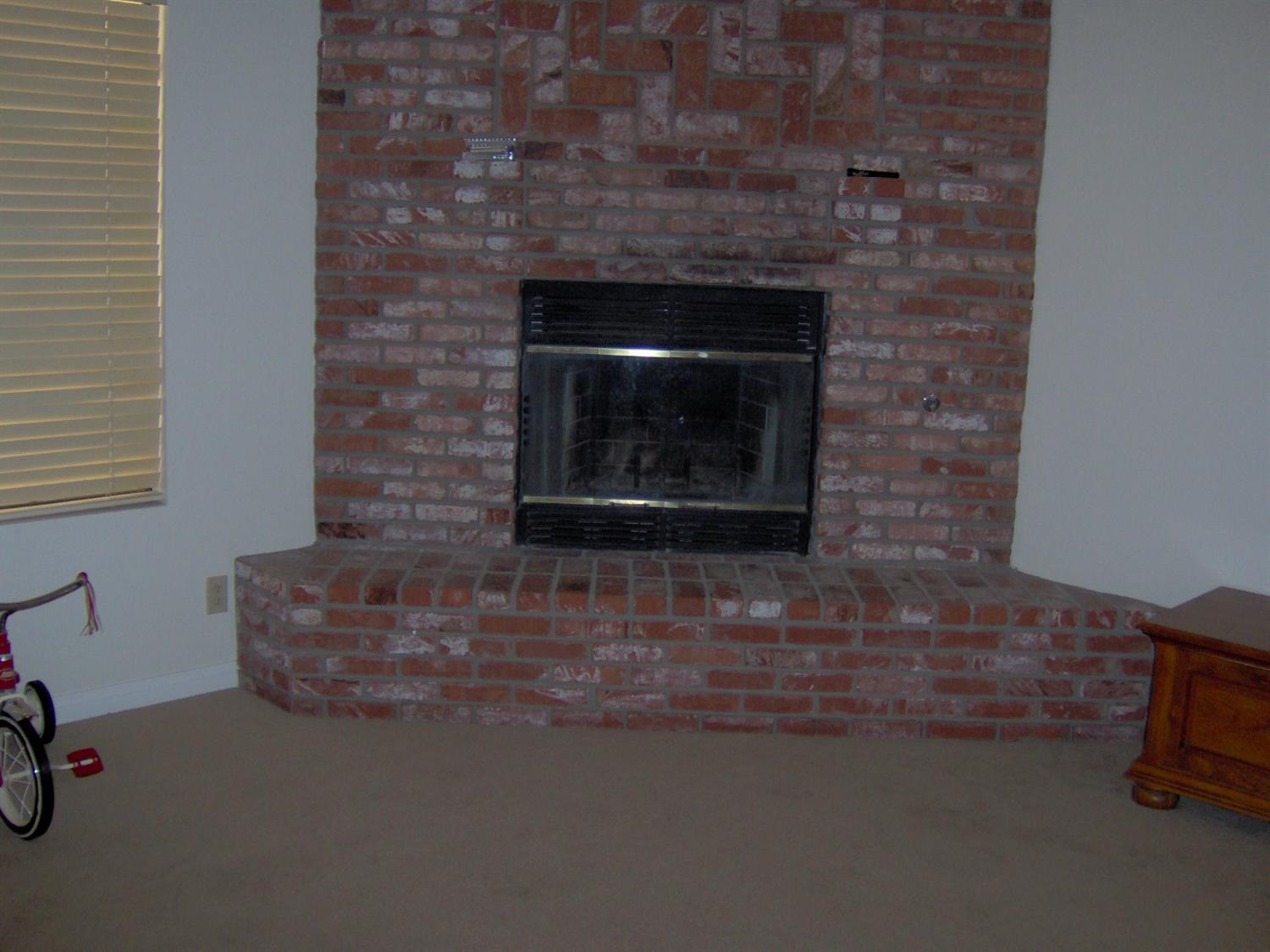 15031 Blue Grass Dr, Helendale, CA 92342 photo 2