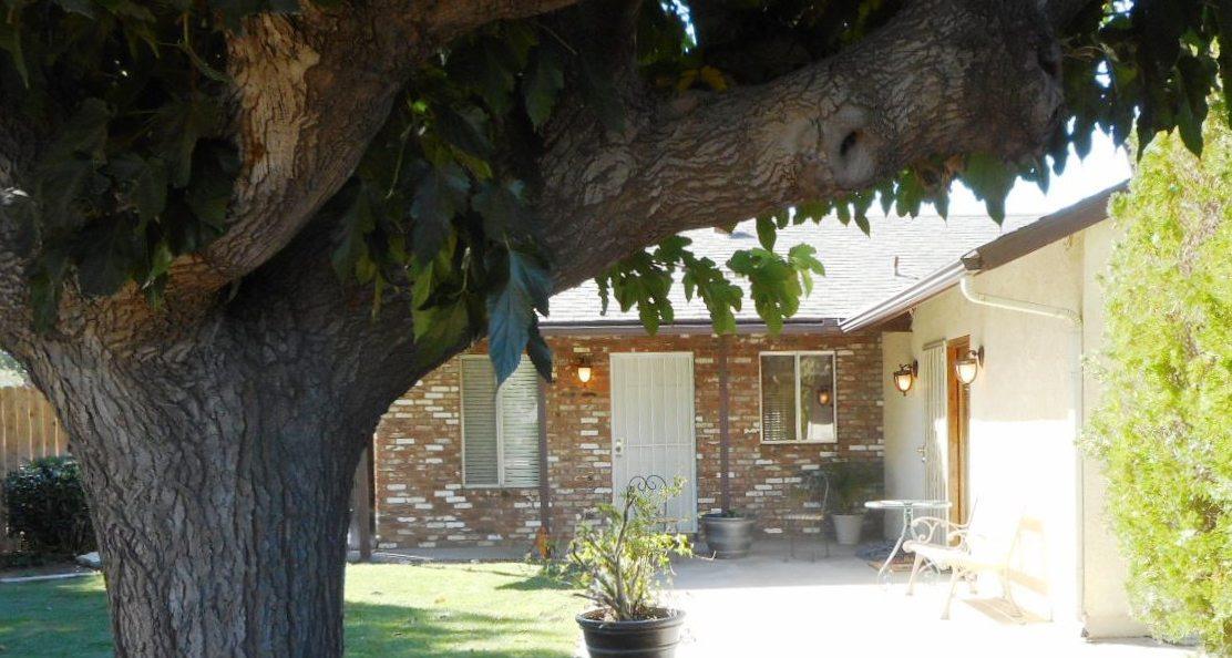 8202 Pismo Ave, Hesperia, CA 92345 photo 2