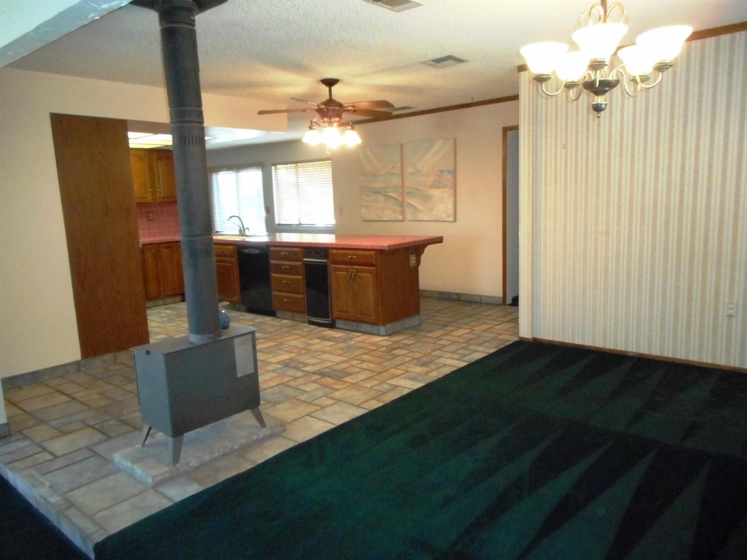 8202 Pismo Ave, Hesperia, CA 92345 photo 16