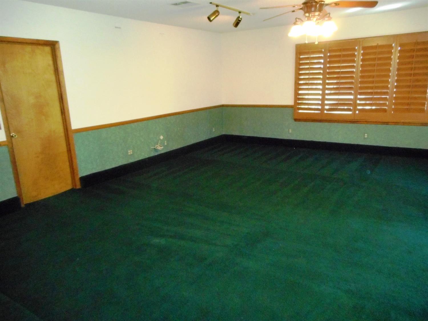 8202 Pismo Ave, Hesperia, CA 92345 photo 35