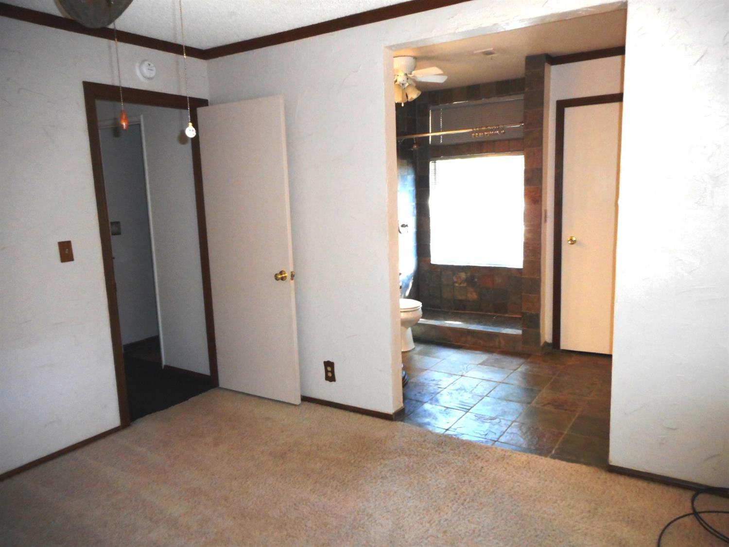 8202 Pismo Ave, Hesperia, CA 92345 photo 25