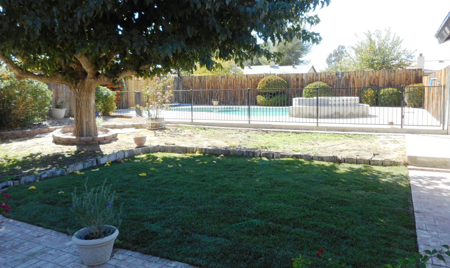 8202 Pismo Ave, Hesperia, CA 92345 photo 6