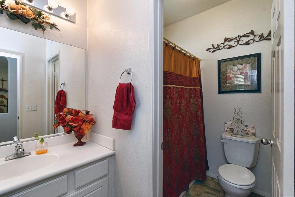 11765 Kiowa Rd, Apple Valley, CA 92308 photo 13