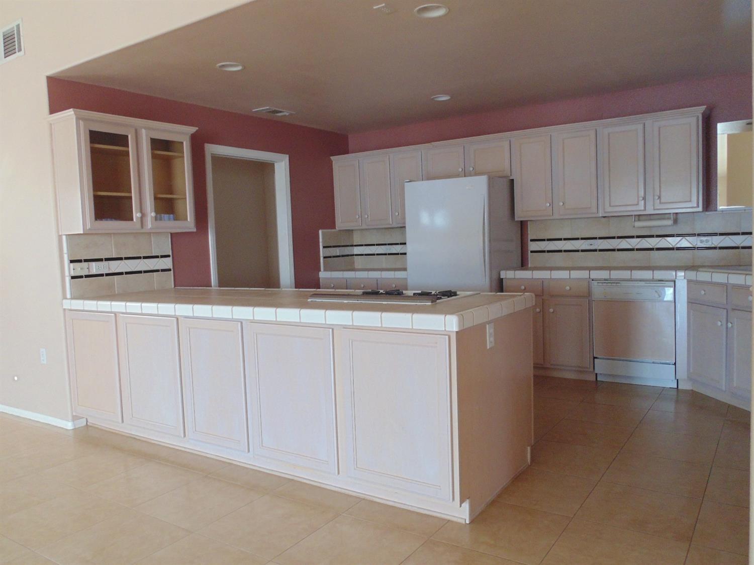 11765 Kiowa Rd, Apple Valley, CA 92308 photo 16