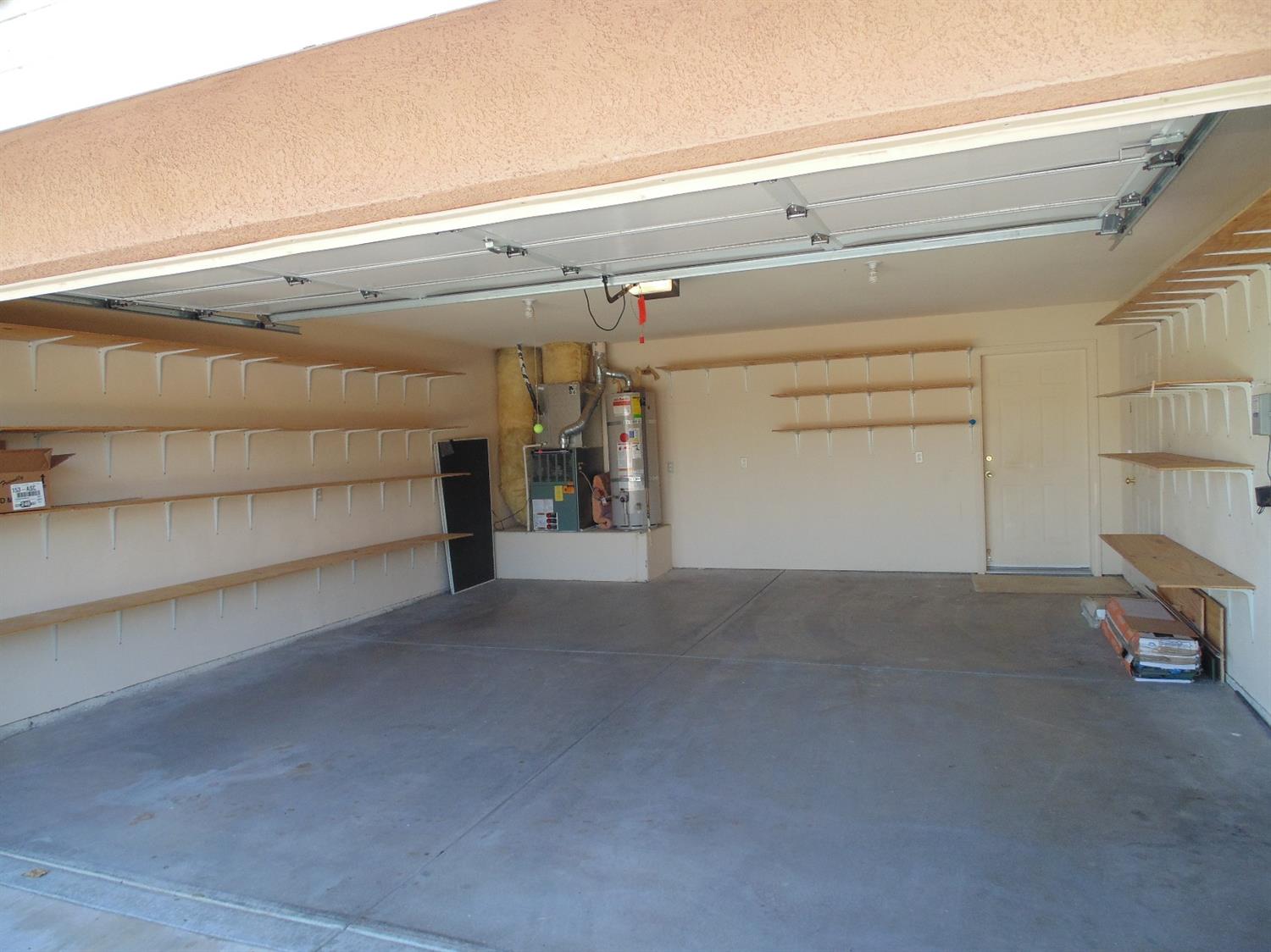 11765 Kiowa Rd, Apple Valley, CA 92308 photo 24