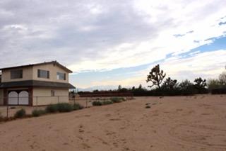 8756 Cottonwood Ave, Hesperia, CA 92345 photo 2