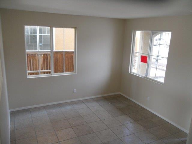 14041 Katelyn St, Hesperia, CA 92345 photo 5