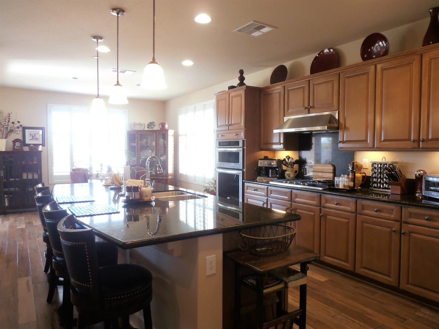10740 Green Valley Rd, Apple Valley, CA 92308 photo 6