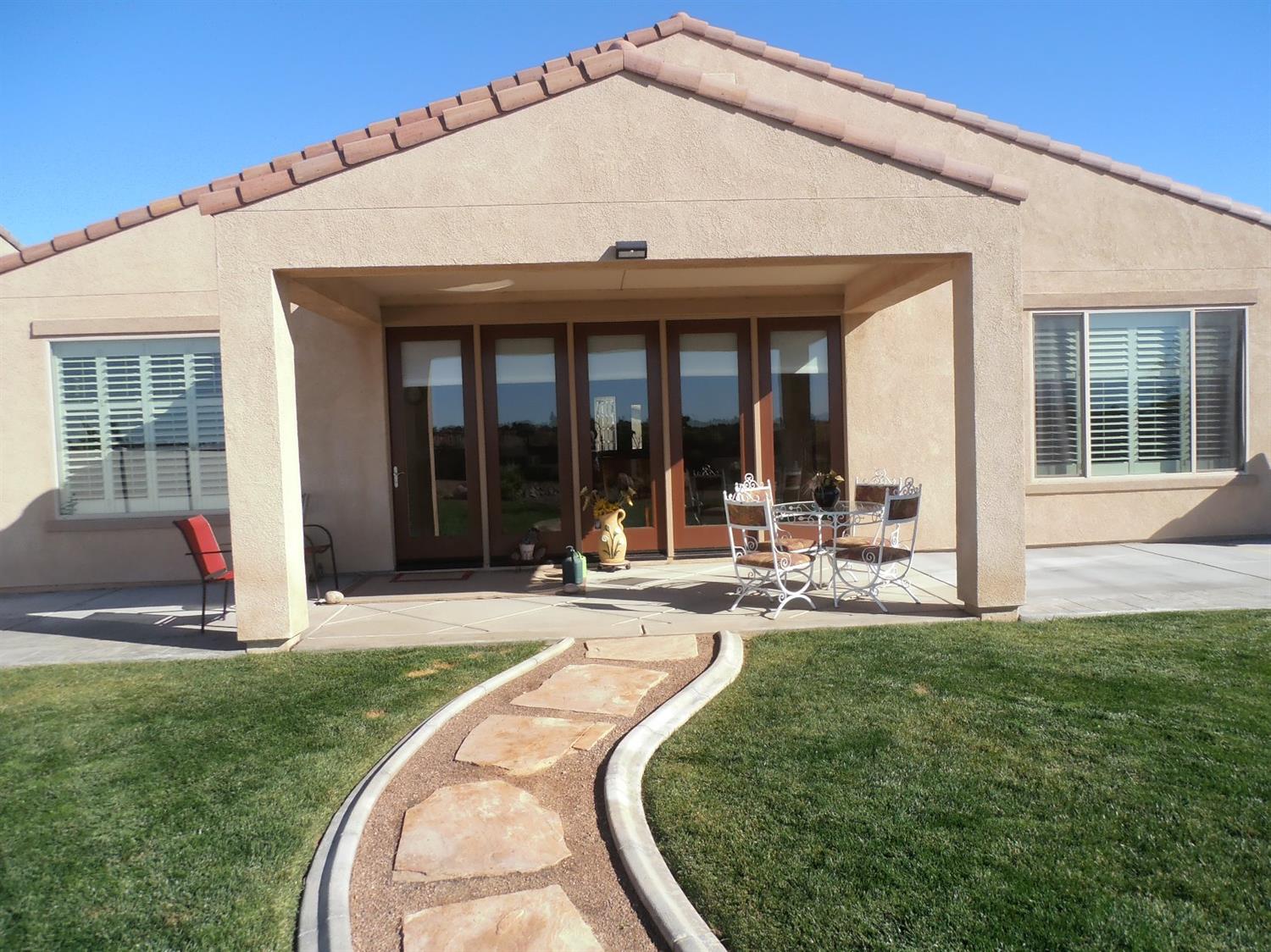10740 Green Valley Rd, Apple Valley, CA 92308 photo 13