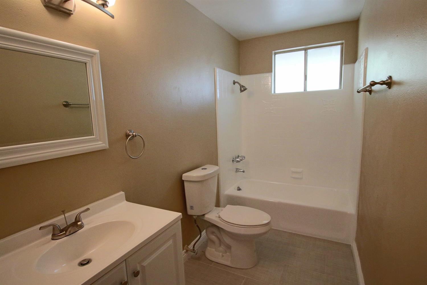 10371 Cottonwood Ave, Hesperia, CA 92345 photo 13