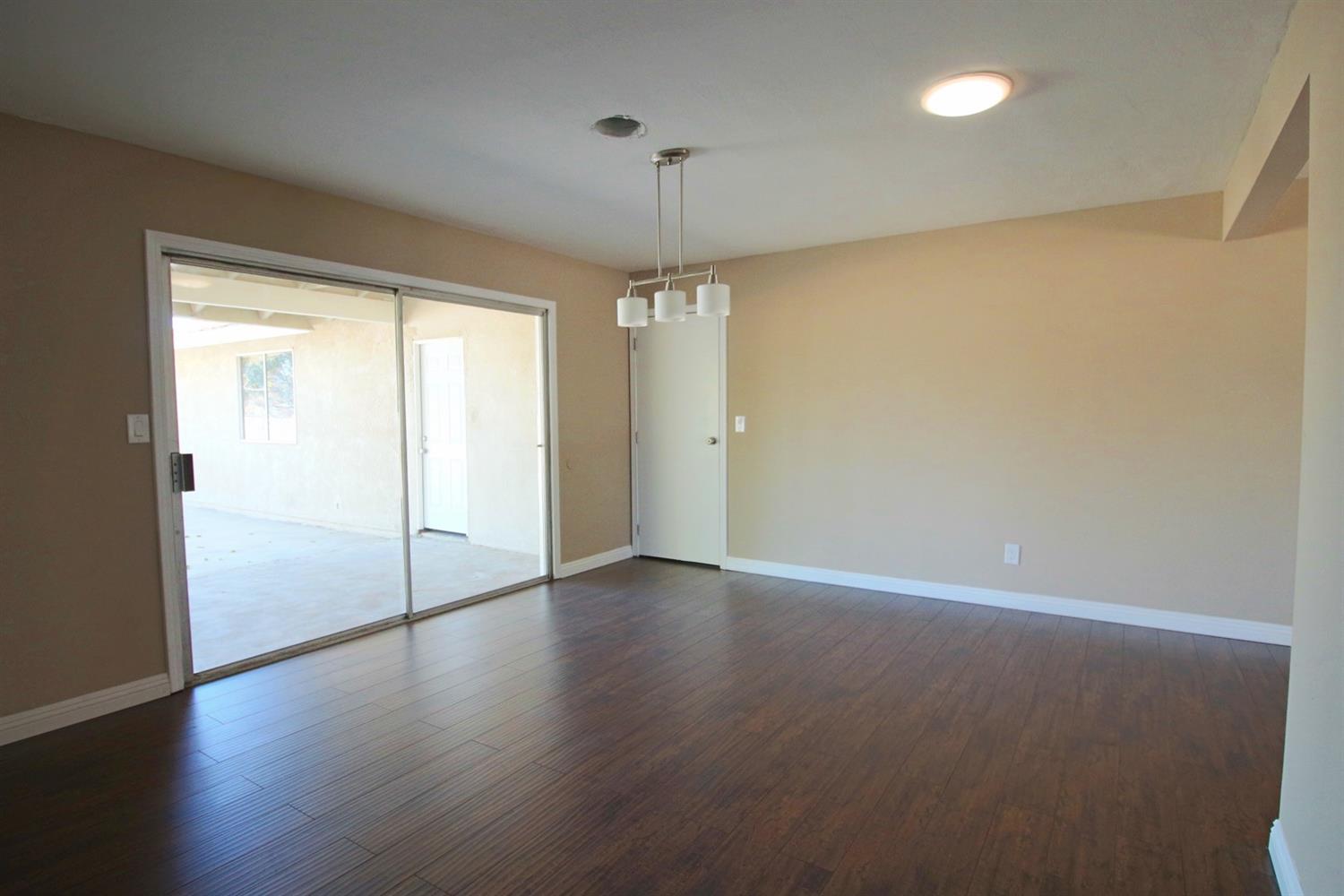 10371 Cottonwood Ave, Hesperia, CA 92345 photo 7