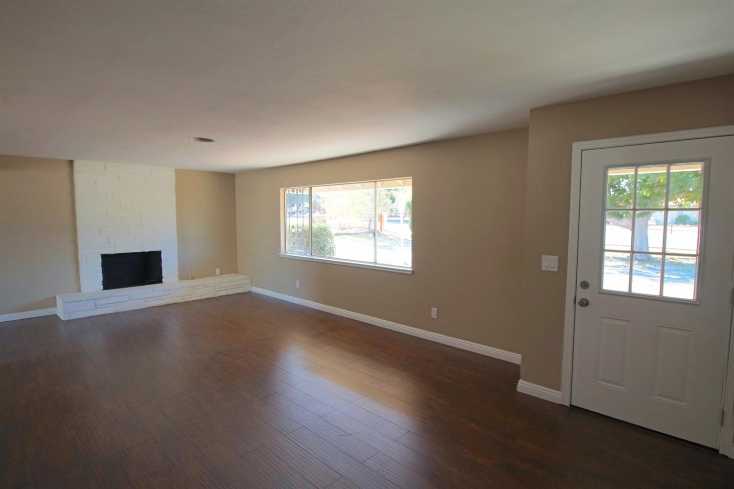 10371 Cottonwood Ave, Hesperia, CA 92345 photo 6