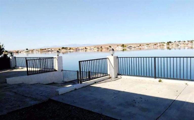 26724 Bluewater Rd, Helendale, CA 92342 photo 1
