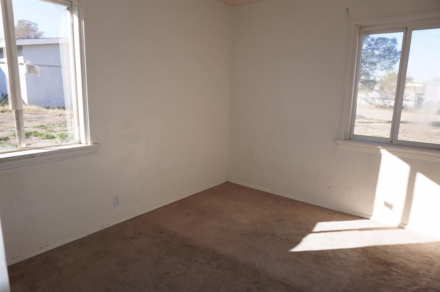 33720 River St, Daggett, CA 92327 photo 17