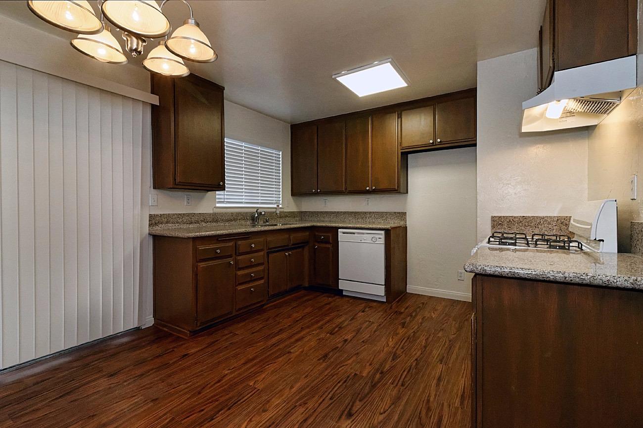 1821 Calico Dr, Barstow, CA 92311 photo 5