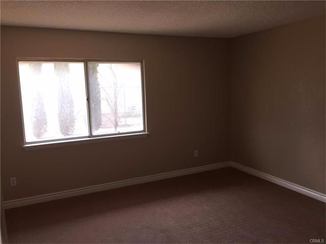 22391 Isatis Ave, Apple Valley, CA 92307 photo 10