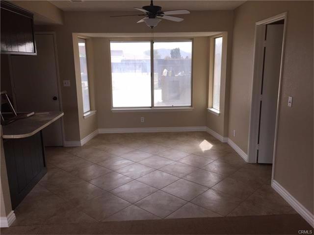 22391 Isatis Ave, Apple Valley, CA 92307 photo 4