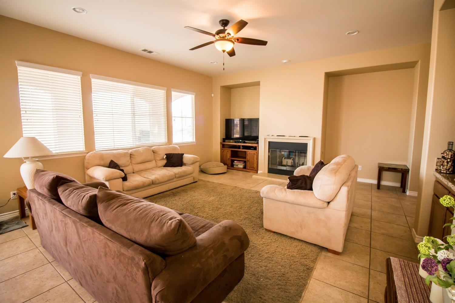 19538 Chuparosa Rd, Apple Valley, CA 92307 photo 6