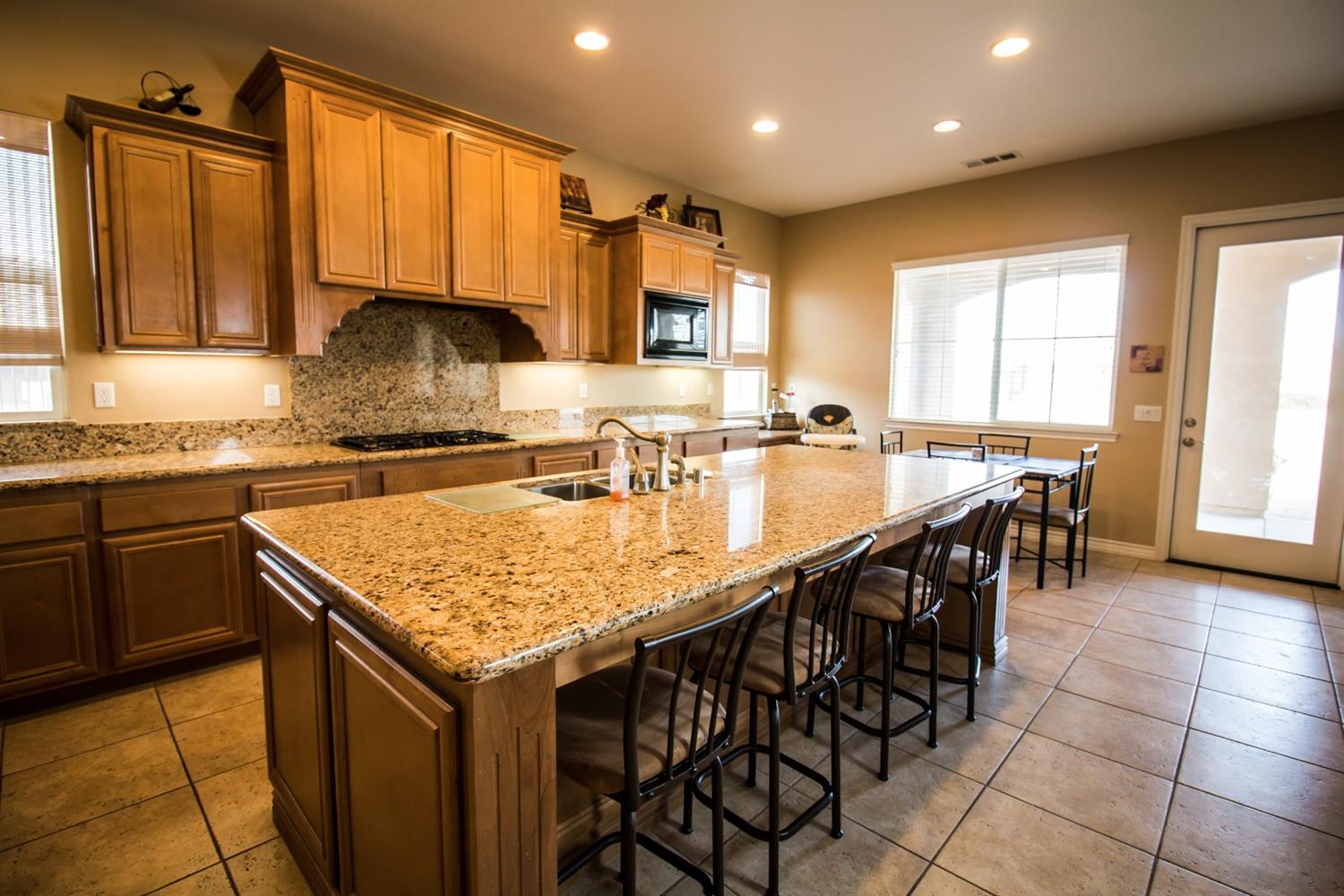 19538 Chuparosa Rd, Apple Valley, CA 92307 photo 4