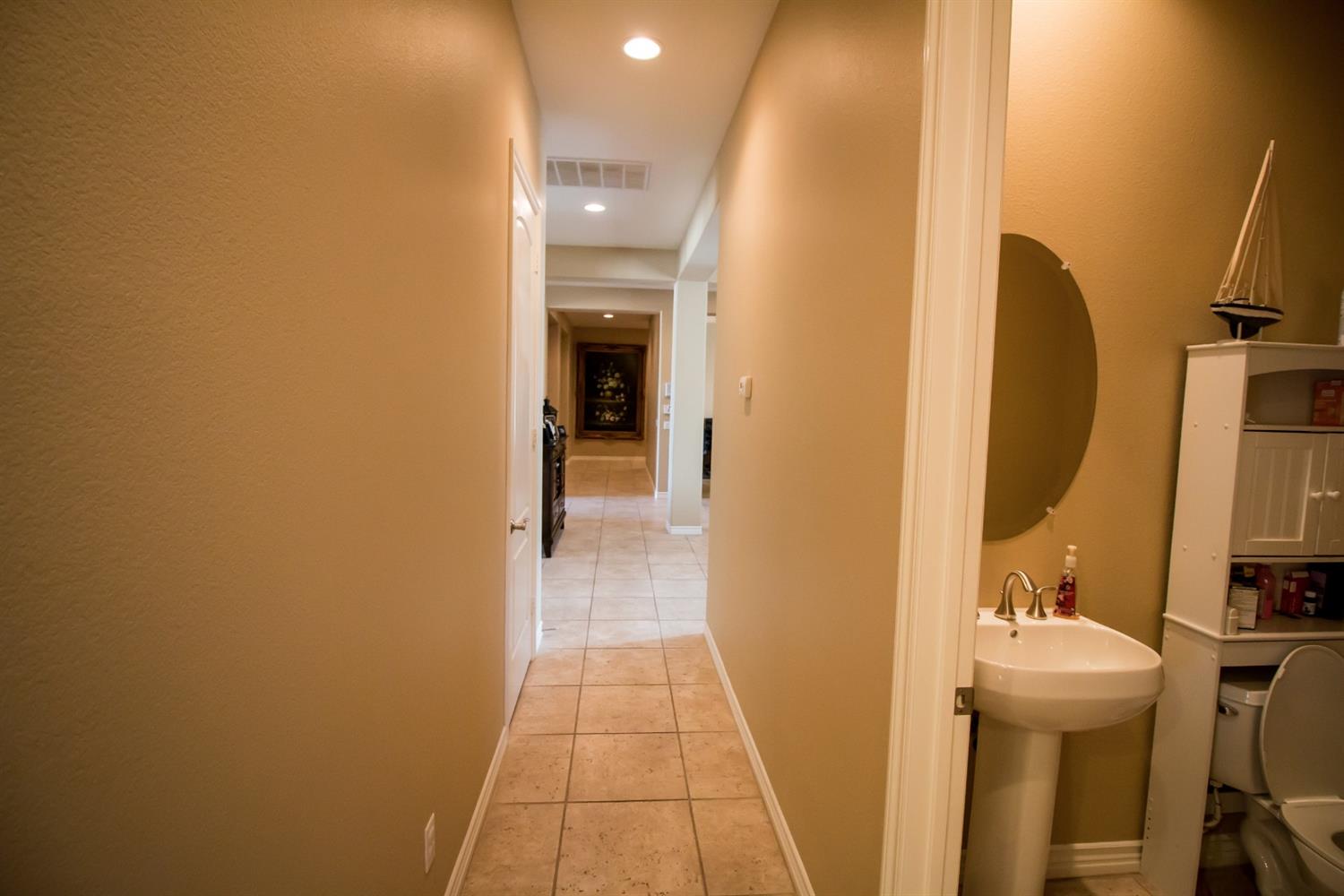 19538 Chuparosa Rd, Apple Valley, CA 92307 photo 10