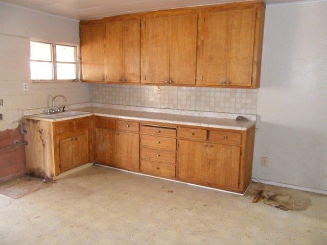 36558 Valley Wells Rd, Hinkley, CA 92347 photo 12