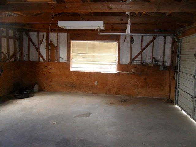 36558 Valley Wells Rd, Hinkley, CA 92347 photo 4