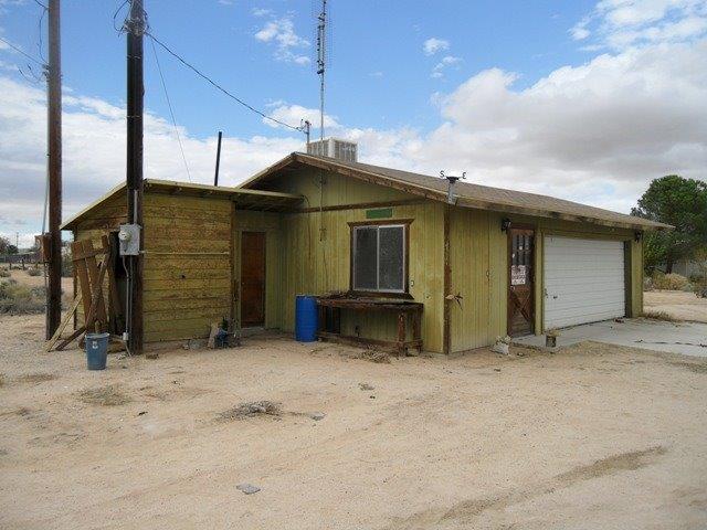 36558 Valley Wells Rd, Hinkley, CA 92347 photo 2