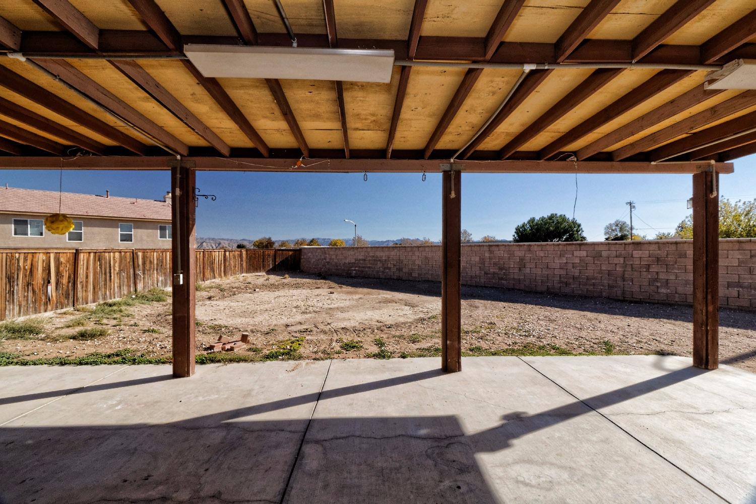 14073 Katelyn St, Hesperia, CA 92345 photo 3
