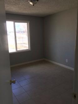 34330 Paris St, Barstow, CA 92311 photo 5
