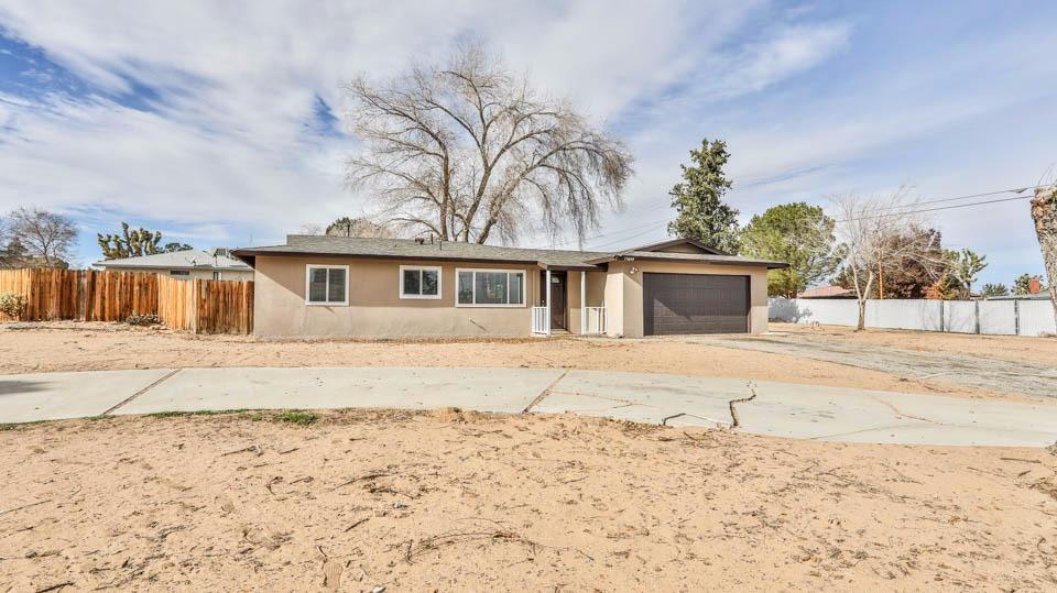 12890 Iroquois Rd, Apple Valley, CA 92308 photo 6