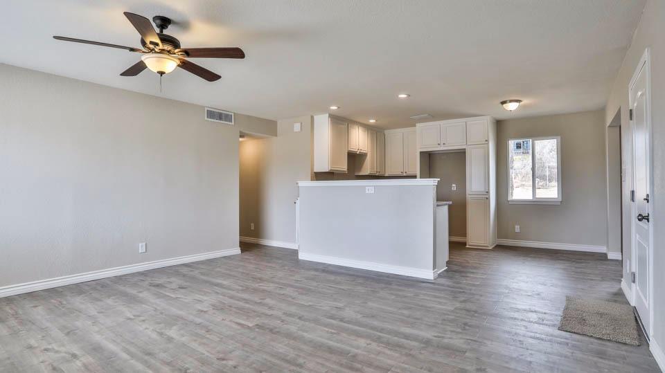 12890 Iroquois Rd, Apple Valley, CA 92308 photo 18